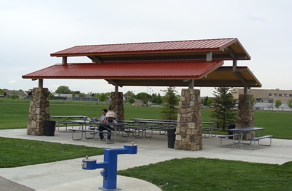 picnic shelter at Gordon Harris Park