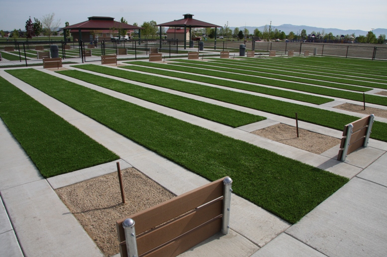 Horseshoe courts at Settler's Park
